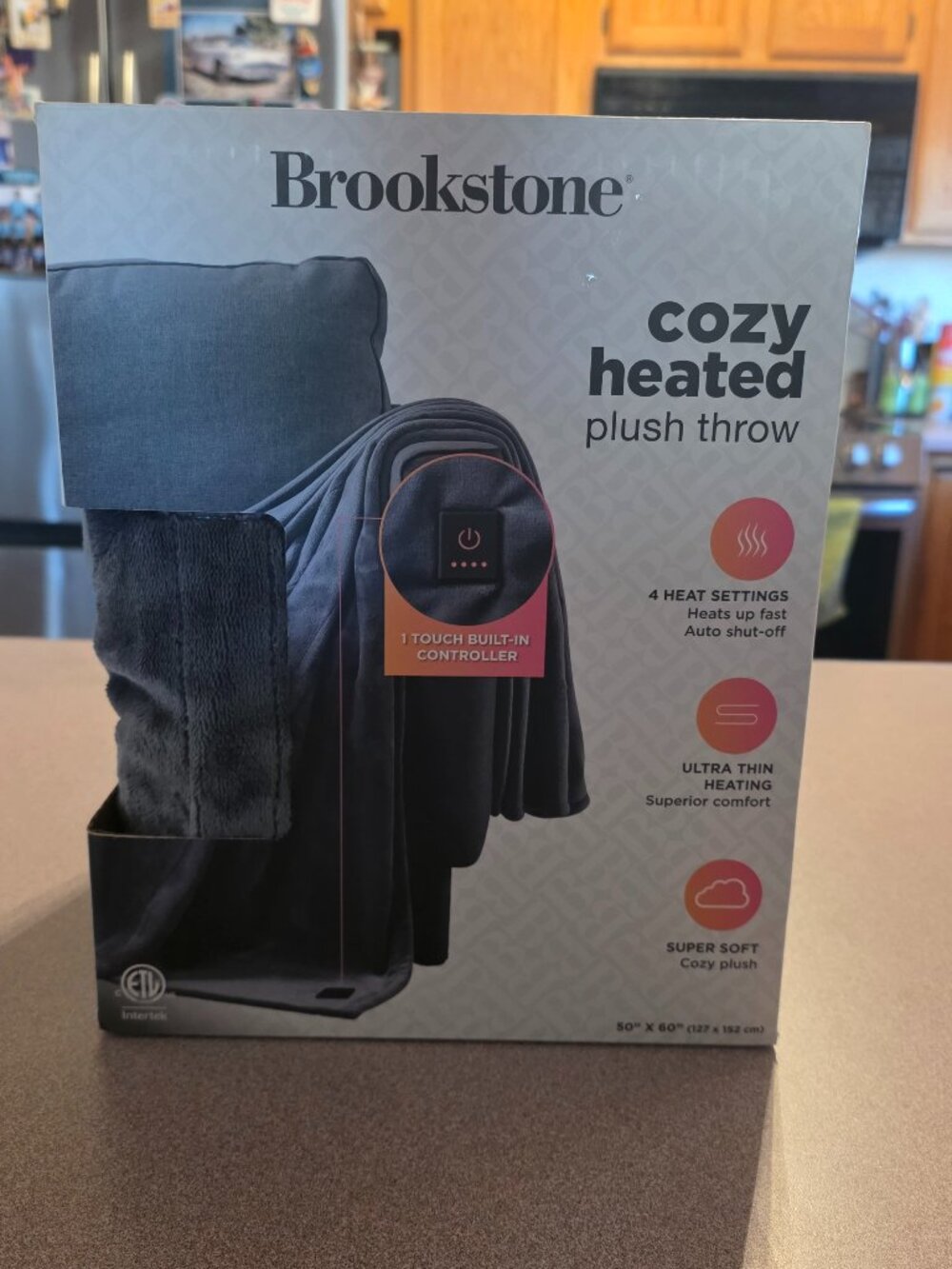 NIB Brookstone Cozy Heated Plush Throw Blanket 50"x60" Gray 4 Heat Settings